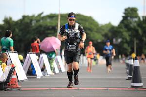 BIB: 0142, 
                            <button type="button" onclick="openModal(5128674)" class="btn btn-primary btn-sm float-right btn-popup" data-toggle="modal" data-target=".modal-high-quality">
                        <i class="fas fa-shopping-cart"></i> Add to Cart
                    </button>
                                            <button type="button" onclick="isThisMe(5128674, true)" class="btn btn-success btn-sm float-right btn-popup btn-isme hidden" data-toggle="tooltip" data-placement="bottom" title="นี่คือรูปของคุณใช่ไหม คลิกที่นี่เพื่อเอาเข้าอัลบั้ม">
                        <i class="fas fa-plus"></i> Add to album
                    </button>
                    <button type="button" onclick="isThisMe(5128674, false)" class="btn btn-warning btn-sm float-right btn-popup btn-isnotme hidden">
                        <i class="fas fa-ban"></i> Remove from album
                    </button>