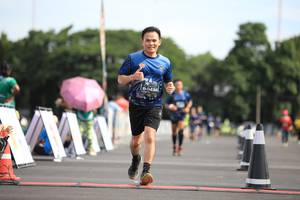 BIB: 0438
                            <button type="button" onclick="openModal(5128232)" class="btn btn-primary btn-sm float-right btn-popup" data-toggle="modal" data-target=".modal-high-quality">
                        <i class="fas fa-shopping-cart"></i> Add to Cart
                    </button>
                                            <button type="button" onclick="isThisMe(5128232, true)" class="btn btn-success btn-sm float-right btn-popup btn-isme hidden" data-toggle="tooltip" data-placement="bottom" title="นี่คือรูปของคุณใช่ไหม คลิกที่นี่เพื่อเอาเข้าอัลบั้ม">
                        <i class="fas fa-plus"></i> Add to album
                    </button>
                    <button type="button" onclick="isThisMe(5128232, false)" class="btn btn-warning btn-sm float-right btn-popup btn-isnotme hidden">
                        <i class="fas fa-ban"></i> Remove from album
                    </button>