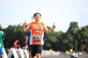 BIB: 0212
                            <button type="button" onclick="openModal(5104350)" class="btn btn-primary btn-sm float-right btn-popup" data-toggle="modal" data-target=".modal-high-quality">
                        <i class="fas fa-shopping-cart"></i> Add to Cart
                    </button>
                                            <button type="button" onclick="isThisMe(5104350, true)" class="btn btn-success btn-sm float-right btn-popup btn-isme hidden" data-toggle="tooltip" data-placement="bottom" title="นี่คือรูปของคุณใช่ไหม คลิกที่นี่เพื่อเอาเข้าอัลบั้ม">
                        <i class="fas fa-plus"></i> Add to album
                    </button>
                    <button type="button" onclick="isThisMe(5104350, false)" class="btn btn-warning btn-sm float-right btn-popup btn-isnotme hidden">
                        <i class="fas fa-ban"></i> Remove from album
                    </button>