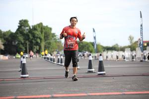 BIB: 3271
                            <button type="button" onclick="openModal(5092279)" class="btn btn-primary btn-sm float-right btn-popup" data-toggle="modal" data-target=".modal-high-quality">
                        <i class="fas fa-shopping-cart"></i> Add to Cart
                    </button>
                                            <button type="button" onclick="isThisMe(5092279, true)" class="btn btn-success btn-sm float-right btn-popup btn-isme hidden" data-toggle="tooltip" data-placement="bottom" title="นี่คือรูปของคุณใช่ไหม คลิกที่นี่เพื่อเอาเข้าอัลบั้ม">
                        <i class="fas fa-plus"></i> Add to album
                    </button>
                    <button type="button" onclick="isThisMe(5092279, false)" class="btn btn-warning btn-sm float-right btn-popup btn-isnotme hidden">
                        <i class="fas fa-ban"></i> Remove from album
                    </button>