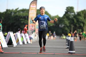 BIB: 0731, 
                            <button type="button" onclick="openModal(5105984)" class="btn btn-primary btn-sm float-right btn-popup" data-toggle="modal" data-target=".modal-high-quality">
                        <i class="fas fa-shopping-cart"></i> Add to Cart
                    </button>
                                            <button type="button" onclick="isThisMe(5105984, true)" class="btn btn-success btn-sm float-right btn-popup btn-isme hidden" data-toggle="tooltip" data-placement="bottom" title="นี่คือรูปของคุณใช่ไหม คลิกที่นี่เพื่อเอาเข้าอัลบั้ม">
                        <i class="fas fa-plus"></i> Add to album
                    </button>
                    <button type="button" onclick="isThisMe(5105984, false)" class="btn btn-warning btn-sm float-right btn-popup btn-isnotme hidden">
                        <i class="fas fa-ban"></i> Remove from album
                    </button>