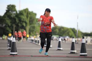 BIB: 0114
                            <button type="button" onclick="openModal(5097588)" class="btn btn-primary btn-sm float-right btn-popup" data-toggle="modal" data-target=".modal-high-quality">
                        <i class="fas fa-shopping-cart"></i> Add to Cart
                    </button>
                                            <button type="button" onclick="isThisMe(5097588, true)" class="btn btn-success btn-sm float-right btn-popup btn-isme hidden" data-toggle="tooltip" data-placement="bottom" title="นี่คือรูปของคุณใช่ไหม คลิกที่นี่เพื่อเอาเข้าอัลบั้ม">
                        <i class="fas fa-plus"></i> Add to album
                    </button>
                    <button type="button" onclick="isThisMe(5097588, false)" class="btn btn-warning btn-sm float-right btn-popup btn-isnotme hidden">
                        <i class="fas fa-ban"></i> Remove from album
                    </button>