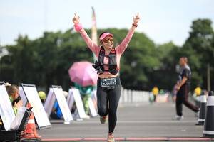 BIB: 0152
                            <button type="button" onclick="openModal(5128919)" class="btn btn-primary btn-sm float-right btn-popup" data-toggle="modal" data-target=".modal-high-quality">
                        <i class="fas fa-shopping-cart"></i> Add to Cart
                    </button>
                                            <button type="button" onclick="isThisMe(5128919, true)" class="btn btn-success btn-sm float-right btn-popup btn-isme hidden" data-toggle="tooltip" data-placement="bottom" title="นี่คือรูปของคุณใช่ไหม คลิกที่นี่เพื่อเอาเข้าอัลบั้ม">
                        <i class="fas fa-plus"></i> Add to album
                    </button>
                    <button type="button" onclick="isThisMe(5128919, false)" class="btn btn-warning btn-sm float-right btn-popup btn-isnotme hidden">
                        <i class="fas fa-ban"></i> Remove from album
                    </button>