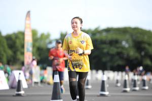 BIB: 0929
                            <button type="button" onclick="openModal(5081675)" class="btn btn-primary btn-sm float-right btn-popup" data-toggle="modal" data-target=".modal-high-quality">
                        <i class="fas fa-shopping-cart"></i> Add to Cart
                    </button>
                                            <button type="button" onclick="isThisMe(5081675, true)" class="btn btn-success btn-sm float-right btn-popup btn-isme hidden" data-toggle="tooltip" data-placement="bottom" title="นี่คือรูปของคุณใช่ไหม คลิกที่นี่เพื่อเอาเข้าอัลบั้ม">
                        <i class="fas fa-plus"></i> Add to album
                    </button>
                    <button type="button" onclick="isThisMe(5081675, false)" class="btn btn-warning btn-sm float-right btn-popup btn-isnotme hidden">
                        <i class="fas fa-ban"></i> Remove from album
                    </button>