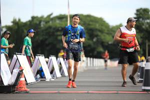 BIB: 1020
                            <button type="button" onclick="openModal(5127226)" class="btn btn-primary btn-sm float-right btn-popup" data-toggle="modal" data-target=".modal-high-quality">
                        <i class="fas fa-shopping-cart"></i> Add to Cart
                    </button>
                                            <button type="button" onclick="isThisMe(5127226, true)" class="btn btn-success btn-sm float-right btn-popup btn-isme hidden" data-toggle="tooltip" data-placement="bottom" title="นี่คือรูปของคุณใช่ไหม คลิกที่นี่เพื่อเอาเข้าอัลบั้ม">
                        <i class="fas fa-plus"></i> Add to album
                    </button>
                    <button type="button" onclick="isThisMe(5127226, false)" class="btn btn-warning btn-sm float-right btn-popup btn-isnotme hidden">
                        <i class="fas fa-ban"></i> Remove from album
                    </button>