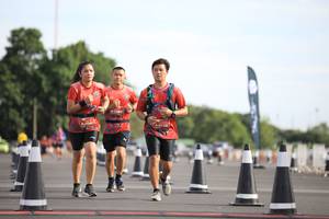 BIB: 140, 130, 
                            <button type="button" onclick="openModal(5102486)" class="btn btn-primary btn-sm float-right btn-popup" data-toggle="modal" data-target=".modal-high-quality">
                        <i class="fas fa-shopping-cart"></i> Add to Cart
                    </button>
                                            <button type="button" onclick="isThisMe(5102486, true)" class="btn btn-success btn-sm float-right btn-popup btn-isme hidden" data-toggle="tooltip" data-placement="bottom" title="นี่คือรูปของคุณใช่ไหม คลิกที่นี่เพื่อเอาเข้าอัลบั้ม">
                        <i class="fas fa-plus"></i> Add to album
                    </button>
                    <button type="button" onclick="isThisMe(5102486, false)" class="btn btn-warning btn-sm float-right btn-popup btn-isnotme hidden">
                        <i class="fas fa-ban"></i> Remove from album
                    </button>