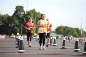 BIB: 
                            <button type="button" onclick="openModal(5099384)" class="btn btn-primary btn-sm float-right btn-popup" data-toggle="modal" data-target=".modal-high-quality">
                        <i class="fas fa-shopping-cart"></i> Add to Cart
                    </button>
                                            <button type="button" onclick="isThisMe(5099384, true)" class="btn btn-success btn-sm float-right btn-popup btn-isme hidden" data-toggle="tooltip" data-placement="bottom" title="นี่คือรูปของคุณใช่ไหม คลิกที่นี่เพื่อเอาเข้าอัลบั้ม">
                        <i class="fas fa-plus"></i> Add to album
                    </button>
                    <button type="button" onclick="isThisMe(5099384, false)" class="btn btn-warning btn-sm float-right btn-popup btn-isnotme hidden">
                        <i class="fas fa-ban"></i> Remove from album
                    </button>