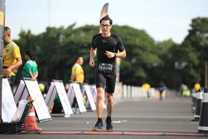 BIB: 0405, 
                            <button type="button" onclick="openModal(5119917)" class="btn btn-primary btn-sm float-right btn-popup" data-toggle="modal" data-target=".modal-high-quality">
                        <i class="fas fa-shopping-cart"></i> Add to Cart
                    </button>
                                            <button type="button" onclick="isThisMe(5119917, true)" class="btn btn-success btn-sm float-right btn-popup btn-isme hidden" data-toggle="tooltip" data-placement="bottom" title="นี่คือรูปของคุณใช่ไหม คลิกที่นี่เพื่อเอาเข้าอัลบั้ม">
                        <i class="fas fa-plus"></i> Add to album
                    </button>
                    <button type="button" onclick="isThisMe(5119917, false)" class="btn btn-warning btn-sm float-right btn-popup btn-isnotme hidden">
                        <i class="fas fa-ban"></i> Remove from album
                    </button>