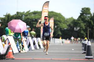 BIB: 
                            <button type="button" onclick="openModal(5136958)" class="btn btn-primary btn-sm float-right btn-popup" data-toggle="modal" data-target=".modal-high-quality">
                        <i class="fas fa-shopping-cart"></i> Add to Cart
                    </button>
                                            <button type="button" onclick="isThisMe(5136958, true)" class="btn btn-success btn-sm float-right btn-popup btn-isme hidden" data-toggle="tooltip" data-placement="bottom" title="นี่คือรูปของคุณใช่ไหม คลิกที่นี่เพื่อเอาเข้าอัลบั้ม">
                        <i class="fas fa-plus"></i> Add to album
                    </button>
                    <button type="button" onclick="isThisMe(5136958, false)" class="btn btn-warning btn-sm float-right btn-popup btn-isnotme hidden">
                        <i class="fas fa-ban"></i> Remove from album
                    </button>