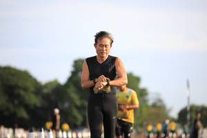 BIB: 
                            <button type="button" onclick="openModal(4947795)" class="btn btn-primary btn-sm float-right btn-popup" data-toggle="modal" data-target=".modal-high-quality">
                        <i class="fas fa-shopping-cart"></i> Add to Cart
                    </button>
                                            <button type="button" onclick="isThisMe(4947795, true)" class="btn btn-success btn-sm float-right btn-popup btn-isme hidden" data-toggle="tooltip" data-placement="bottom" title="นี่คือรูปของคุณใช่ไหม คลิกที่นี่เพื่อเอาเข้าอัลบั้ม">
                        <i class="fas fa-plus"></i> Add to album
                    </button>
                    <button type="button" onclick="isThisMe(4947795, false)" class="btn btn-warning btn-sm float-right btn-popup btn-isnotme hidden">
                        <i class="fas fa-ban"></i> Remove from album
                    </button>