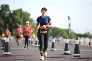 BIB: 0005
                            <button type="button" onclick="openModal(5101430)" class="btn btn-primary btn-sm float-right btn-popup" data-toggle="modal" data-target=".modal-high-quality">
                        <i class="fas fa-shopping-cart"></i> Add to Cart
                    </button>
                                            <button type="button" onclick="isThisMe(5101430, true)" class="btn btn-success btn-sm float-right btn-popup btn-isme hidden" data-toggle="tooltip" data-placement="bottom" title="นี่คือรูปของคุณใช่ไหม คลิกที่นี่เพื่อเอาเข้าอัลบั้ม">
                        <i class="fas fa-plus"></i> Add to album
                    </button>
                    <button type="button" onclick="isThisMe(5101430, false)" class="btn btn-warning btn-sm float-right btn-popup btn-isnotme hidden">
                        <i class="fas fa-ban"></i> Remove from album
                    </button>