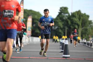 BIB: 0760
                            <button type="button" onclick="openModal(5122183)" class="btn btn-primary btn-sm float-right btn-popup" data-toggle="modal" data-target=".modal-high-quality">
                        <i class="fas fa-shopping-cart"></i> Add to Cart
                    </button>
                                            <button type="button" onclick="isThisMe(5122183, true)" class="btn btn-success btn-sm float-right btn-popup btn-isme hidden" data-toggle="tooltip" data-placement="bottom" title="นี่คือรูปของคุณใช่ไหม คลิกที่นี่เพื่อเอาเข้าอัลบั้ม">
                        <i class="fas fa-plus"></i> Add to album
                    </button>
                    <button type="button" onclick="isThisMe(5122183, false)" class="btn btn-warning btn-sm float-right btn-popup btn-isnotme hidden">
                        <i class="fas fa-ban"></i> Remove from album
                    </button>