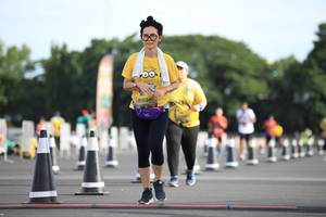 BIB: 0345
                            <button type="button" onclick="openModal(5081530)" class="btn btn-primary btn-sm float-right btn-popup" data-toggle="modal" data-target=".modal-high-quality">
                        <i class="fas fa-shopping-cart"></i> Add to Cart
                    </button>
                                            <button type="button" onclick="isThisMe(5081530, true)" class="btn btn-success btn-sm float-right btn-popup btn-isme hidden" data-toggle="tooltip" data-placement="bottom" title="นี่คือรูปของคุณใช่ไหม คลิกที่นี่เพื่อเอาเข้าอัลบั้ม">
                        <i class="fas fa-plus"></i> Add to album
                    </button>
                    <button type="button" onclick="isThisMe(5081530, false)" class="btn btn-warning btn-sm float-right btn-popup btn-isnotme hidden">
                        <i class="fas fa-ban"></i> Remove from album
                    </button>