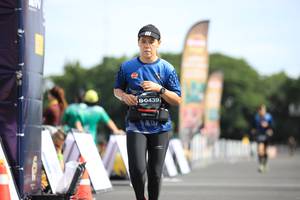 BIB: 0439
                            <button type="button" onclick="openModal(5136719)" class="btn btn-primary btn-sm float-right btn-popup" data-toggle="modal" data-target=".modal-high-quality">
                        <i class="fas fa-shopping-cart"></i> Add to Cart
                    </button>
                                            <button type="button" onclick="isThisMe(5136719, true)" class="btn btn-success btn-sm float-right btn-popup btn-isme hidden" data-toggle="tooltip" data-placement="bottom" title="นี่คือรูปของคุณใช่ไหม คลิกที่นี่เพื่อเอาเข้าอัลบั้ม">
                        <i class="fas fa-plus"></i> Add to album
                    </button>
                    <button type="button" onclick="isThisMe(5136719, false)" class="btn btn-warning btn-sm float-right btn-popup btn-isnotme hidden">
                        <i class="fas fa-ban"></i> Remove from album
                    </button>