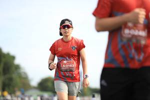 BIB: 0163, 
                            <button type="button" onclick="openModal(5123532)" class="btn btn-primary btn-sm float-right btn-popup" data-toggle="modal" data-target=".modal-high-quality">
                        <i class="fas fa-shopping-cart"></i> Add to Cart
                    </button>
                                            <button type="button" onclick="isThisMe(5123532, true)" class="btn btn-success btn-sm float-right btn-popup btn-isme hidden" data-toggle="tooltip" data-placement="bottom" title="นี่คือรูปของคุณใช่ไหม คลิกที่นี่เพื่อเอาเข้าอัลบั้ม">
                        <i class="fas fa-plus"></i> Add to album
                    </button>
                    <button type="button" onclick="isThisMe(5123532, false)" class="btn btn-warning btn-sm float-right btn-popup btn-isnotme hidden">
                        <i class="fas fa-ban"></i> Remove from album
                    </button>