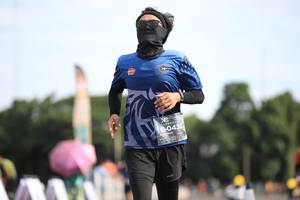 BIB: 0432
                            <button type="button" onclick="openModal(5128457)" class="btn btn-primary btn-sm float-right btn-popup" data-toggle="modal" data-target=".modal-high-quality">
                        <i class="fas fa-shopping-cart"></i> Add to Cart
                    </button>
                                            <button type="button" onclick="isThisMe(5128457, true)" class="btn btn-success btn-sm float-right btn-popup btn-isme hidden" data-toggle="tooltip" data-placement="bottom" title="นี่คือรูปของคุณใช่ไหม คลิกที่นี่เพื่อเอาเข้าอัลบั้ม">
                        <i class="fas fa-plus"></i> Add to album
                    </button>
                    <button type="button" onclick="isThisMe(5128457, false)" class="btn btn-warning btn-sm float-right btn-popup btn-isnotme hidden">
                        <i class="fas fa-ban"></i> Remove from album
                    </button>