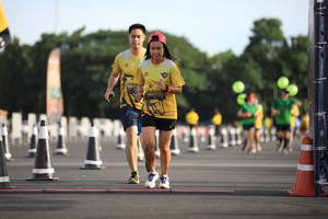 BIB: 0164
                            <button type="button" onclick="openModal(4963139)" class="btn btn-primary btn-sm float-right btn-popup" data-toggle="modal" data-target=".modal-high-quality">
                        <i class="fas fa-shopping-cart"></i> Add to Cart
                    </button>
                                            <button type="button" onclick="isThisMe(4963139, true)" class="btn btn-success btn-sm float-right btn-popup btn-isme hidden" data-toggle="tooltip" data-placement="bottom" title="นี่คือรูปของคุณใช่ไหม คลิกที่นี่เพื่อเอาเข้าอัลบั้ม">
                        <i class="fas fa-plus"></i> Add to album
                    </button>
                    <button type="button" onclick="isThisMe(4963139, false)" class="btn btn-warning btn-sm float-right btn-popup btn-isnotme hidden">
                        <i class="fas fa-ban"></i> Remove from album
                    </button>