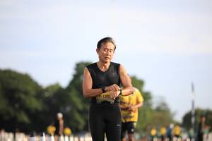 BIB: 125, 
                            <button type="button" onclick="openModal(4947807)" class="btn btn-primary btn-sm float-right btn-popup" data-toggle="modal" data-target=".modal-high-quality">
                        <i class="fas fa-shopping-cart"></i> Add to Cart
                    </button>
                                            <button type="button" onclick="isThisMe(4947807, true)" class="btn btn-success btn-sm float-right btn-popup btn-isme hidden" data-toggle="tooltip" data-placement="bottom" title="นี่คือรูปของคุณใช่ไหม คลิกที่นี่เพื่อเอาเข้าอัลบั้ม">
                        <i class="fas fa-plus"></i> Add to album
                    </button>
                    <button type="button" onclick="isThisMe(4947807, false)" class="btn btn-warning btn-sm float-right btn-popup btn-isnotme hidden">
                        <i class="fas fa-ban"></i> Remove from album
                    </button>