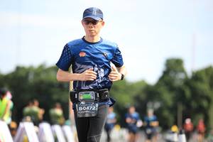 BIB: 0472
                            <button type="button" onclick="openModal(5136780)" class="btn btn-primary btn-sm float-right btn-popup" data-toggle="modal" data-target=".modal-high-quality">
                        <i class="fas fa-shopping-cart"></i> Add to Cart
                    </button>
                                            <button type="button" onclick="isThisMe(5136780, true)" class="btn btn-success btn-sm float-right btn-popup btn-isme hidden" data-toggle="tooltip" data-placement="bottom" title="นี่คือรูปของคุณใช่ไหม คลิกที่นี่เพื่อเอาเข้าอัลบั้ม">
                        <i class="fas fa-plus"></i> Add to album
                    </button>
                    <button type="button" onclick="isThisMe(5136780, false)" class="btn btn-warning btn-sm float-right btn-popup btn-isnotme hidden">
                        <i class="fas fa-ban"></i> Remove from album
                    </button>