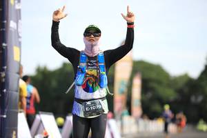 BIB: 1079
                            <button type="button" onclick="openModal(5108359)" class="btn btn-primary btn-sm float-right btn-popup" data-toggle="modal" data-target=".modal-high-quality">
                        <i class="fas fa-shopping-cart"></i> Add to Cart
                    </button>
                                            <button type="button" onclick="isThisMe(5108359, true)" class="btn btn-success btn-sm float-right btn-popup btn-isme hidden" data-toggle="tooltip" data-placement="bottom" title="นี่คือรูปของคุณใช่ไหม คลิกที่นี่เพื่อเอาเข้าอัลบั้ม">
                        <i class="fas fa-plus"></i> Add to album
                    </button>
                    <button type="button" onclick="isThisMe(5108359, false)" class="btn btn-warning btn-sm float-right btn-popup btn-isnotme hidden">
                        <i class="fas fa-ban"></i> Remove from album
                    </button>