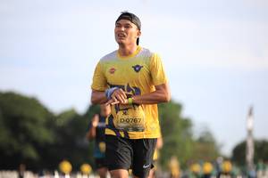 BIB: 0767
                            <button type="button" onclick="openModal(4948140)" class="btn btn-primary btn-sm float-right btn-popup" data-toggle="modal" data-target=".modal-high-quality">
                        <i class="fas fa-shopping-cart"></i> Add to Cart
                    </button>
                                            <button type="button" onclick="isThisMe(4948140, true)" class="btn btn-success btn-sm float-right btn-popup btn-isme hidden" data-toggle="tooltip" data-placement="bottom" title="นี่คือรูปของคุณใช่ไหม คลิกที่นี่เพื่อเอาเข้าอัลบั้ม">
                        <i class="fas fa-plus"></i> Add to album
                    </button>
                    <button type="button" onclick="isThisMe(4948140, false)" class="btn btn-warning btn-sm float-right btn-popup btn-isnotme hidden">
                        <i class="fas fa-ban"></i> Remove from album
                    </button>