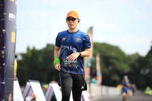 BIB: 0202
                            <button type="button" onclick="openModal(5109261)" class="btn btn-primary btn-sm float-right btn-popup" data-toggle="modal" data-target=".modal-high-quality">
                        <i class="fas fa-shopping-cart"></i> Add to Cart
                    </button>
                                            <button type="button" onclick="isThisMe(5109261, true)" class="btn btn-success btn-sm float-right btn-popup btn-isme hidden" data-toggle="tooltip" data-placement="bottom" title="นี่คือรูปของคุณใช่ไหม คลิกที่นี่เพื่อเอาเข้าอัลบั้ม">
                        <i class="fas fa-plus"></i> Add to album
                    </button>
                    <button type="button" onclick="isThisMe(5109261, false)" class="btn btn-warning btn-sm float-right btn-popup btn-isnotme hidden">
                        <i class="fas fa-ban"></i> Remove from album
                    </button>