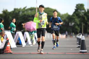 BIB: 859
                            <button type="button" onclick="openModal(5128391)" class="btn btn-primary btn-sm float-right btn-popup" data-toggle="modal" data-target=".modal-high-quality">
                        <i class="fas fa-shopping-cart"></i> Add to Cart
                    </button>
                                            <button type="button" onclick="isThisMe(5128391, true)" class="btn btn-success btn-sm float-right btn-popup btn-isme hidden" data-toggle="tooltip" data-placement="bottom" title="นี่คือรูปของคุณใช่ไหม คลิกที่นี่เพื่อเอาเข้าอัลบั้ม">
                        <i class="fas fa-plus"></i> Add to album
                    </button>
                    <button type="button" onclick="isThisMe(5128391, false)" class="btn btn-warning btn-sm float-right btn-popup btn-isnotme hidden">
                        <i class="fas fa-ban"></i> Remove from album
                    </button>