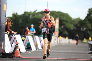 BIB: 111
                            <button type="button" onclick="openModal(5123771)" class="btn btn-primary btn-sm float-right btn-popup" data-toggle="modal" data-target=".modal-high-quality">
                        <i class="fas fa-shopping-cart"></i> Add to Cart
                    </button>
                                            <button type="button" onclick="isThisMe(5123771, true)" class="btn btn-success btn-sm float-right btn-popup btn-isme hidden" data-toggle="tooltip" data-placement="bottom" title="นี่คือรูปของคุณใช่ไหม คลิกที่นี่เพื่อเอาเข้าอัลบั้ม">
                        <i class="fas fa-plus"></i> Add to album
                    </button>
                    <button type="button" onclick="isThisMe(5123771, false)" class="btn btn-warning btn-sm float-right btn-popup btn-isnotme hidden">
                        <i class="fas fa-ban"></i> Remove from album
                    </button>