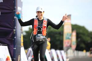 BIB: 2211
                            <button type="button" onclick="openModal(5109797)" class="btn btn-primary btn-sm float-right btn-popup" data-toggle="modal" data-target=".modal-high-quality">
                        <i class="fas fa-shopping-cart"></i> Add to Cart
                    </button>
                                            <button type="button" onclick="isThisMe(5109797, true)" class="btn btn-success btn-sm float-right btn-popup btn-isme hidden" data-toggle="tooltip" data-placement="bottom" title="นี่คือรูปของคุณใช่ไหม คลิกที่นี่เพื่อเอาเข้าอัลบั้ม">
                        <i class="fas fa-plus"></i> Add to album
                    </button>
                    <button type="button" onclick="isThisMe(5109797, false)" class="btn btn-warning btn-sm float-right btn-popup btn-isnotme hidden">
                        <i class="fas fa-ban"></i> Remove from album
                    </button>