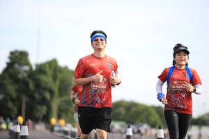 BIB: 0252, 0248
                            <button type="button" onclick="openModal(5123521)" class="btn btn-primary btn-sm float-right btn-popup" data-toggle="modal" data-target=".modal-high-quality">
                        <i class="fas fa-shopping-cart"></i> Add to Cart
                    </button>
                                            <button type="button" onclick="isThisMe(5123521, true)" class="btn btn-success btn-sm float-right btn-popup btn-isme hidden" data-toggle="tooltip" data-placement="bottom" title="นี่คือรูปของคุณใช่ไหม คลิกที่นี่เพื่อเอาเข้าอัลบั้ม">
                        <i class="fas fa-plus"></i> Add to album
                    </button>
                    <button type="button" onclick="isThisMe(5123521, false)" class="btn btn-warning btn-sm float-right btn-popup btn-isnotme hidden">
                        <i class="fas fa-ban"></i> Remove from album
                    </button>