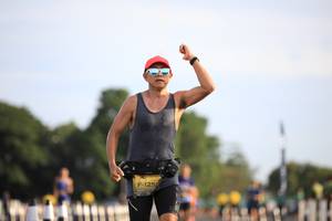 BIB: 125
                            <button type="button" onclick="openModal(4948026)" class="btn btn-primary btn-sm float-right btn-popup" data-toggle="modal" data-target=".modal-high-quality">
                        <i class="fas fa-shopping-cart"></i> Add to Cart
                    </button>
                                            <button type="button" onclick="isThisMe(4948026, true)" class="btn btn-success btn-sm float-right btn-popup btn-isme hidden" data-toggle="tooltip" data-placement="bottom" title="นี่คือรูปของคุณใช่ไหม คลิกที่นี่เพื่อเอาเข้าอัลบั้ม">
                        <i class="fas fa-plus"></i> Add to album
                    </button>
                    <button type="button" onclick="isThisMe(4948026, false)" class="btn btn-warning btn-sm float-right btn-popup btn-isnotme hidden">
                        <i class="fas fa-ban"></i> Remove from album
                    </button>