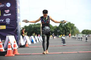 BIB: 10201
                            <button type="button" onclick="openModal(5126089)" class="btn btn-primary btn-sm float-right btn-popup" data-toggle="modal" data-target=".modal-high-quality">
                        <i class="fas fa-shopping-cart"></i> Add to Cart
                    </button>
                                            <button type="button" onclick="isThisMe(5126089, true)" class="btn btn-success btn-sm float-right btn-popup btn-isme hidden" data-toggle="tooltip" data-placement="bottom" title="นี่คือรูปของคุณใช่ไหม คลิกที่นี่เพื่อเอาเข้าอัลบั้ม">
                        <i class="fas fa-plus"></i> Add to album
                    </button>
                    <button type="button" onclick="isThisMe(5126089, false)" class="btn btn-warning btn-sm float-right btn-popup btn-isnotme hidden">
                        <i class="fas fa-ban"></i> Remove from album
                    </button>