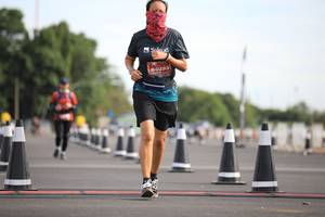 BIB: 0293
                            <button type="button" onclick="openModal(5122675)" class="btn btn-primary btn-sm float-right btn-popup" data-toggle="modal" data-target=".modal-high-quality">
                        <i class="fas fa-shopping-cart"></i> Add to Cart
                    </button>
                                            <button type="button" onclick="isThisMe(5122675, true)" class="btn btn-success btn-sm float-right btn-popup btn-isme hidden" data-toggle="tooltip" data-placement="bottom" title="นี่คือรูปของคุณใช่ไหม คลิกที่นี่เพื่อเอาเข้าอัลบั้ม">
                        <i class="fas fa-plus"></i> Add to album
                    </button>
                    <button type="button" onclick="isThisMe(5122675, false)" class="btn btn-warning btn-sm float-right btn-popup btn-isnotme hidden">
                        <i class="fas fa-ban"></i> Remove from album
                    </button>