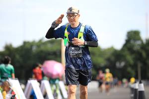 BIB: 0822
                            <button type="button" onclick="openModal(5129060)" class="btn btn-primary btn-sm float-right btn-popup" data-toggle="modal" data-target=".modal-high-quality">
                        <i class="fas fa-shopping-cart"></i> Add to Cart
                    </button>
                                            <button type="button" onclick="isThisMe(5129060, true)" class="btn btn-success btn-sm float-right btn-popup btn-isme hidden" data-toggle="tooltip" data-placement="bottom" title="นี่คือรูปของคุณใช่ไหม คลิกที่นี่เพื่อเอาเข้าอัลบั้ม">
                        <i class="fas fa-plus"></i> Add to album
                    </button>
                    <button type="button" onclick="isThisMe(5129060, false)" class="btn btn-warning btn-sm float-right btn-popup btn-isnotme hidden">
                        <i class="fas fa-ban"></i> Remove from album
                    </button>