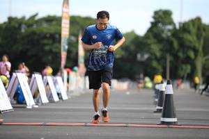 BIB: 0039
                            <button type="button" onclick="openModal(5125956)" class="btn btn-primary btn-sm float-right btn-popup" data-toggle="modal" data-target=".modal-high-quality">
                        <i class="fas fa-shopping-cart"></i> Add to Cart
                    </button>
                                            <button type="button" onclick="isThisMe(5125956, true)" class="btn btn-success btn-sm float-right btn-popup btn-isme hidden" data-toggle="tooltip" data-placement="bottom" title="นี่คือรูปของคุณใช่ไหม คลิกที่นี่เพื่อเอาเข้าอัลบั้ม">
                        <i class="fas fa-plus"></i> Add to album
                    </button>
                    <button type="button" onclick="isThisMe(5125956, false)" class="btn btn-warning btn-sm float-right btn-popup btn-isnotme hidden">
                        <i class="fas fa-ban"></i> Remove from album
                    </button>