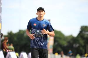 BIB: 106
                            <button type="button" onclick="openModal(5126485)" class="btn btn-primary btn-sm float-right btn-popup" data-toggle="modal" data-target=".modal-high-quality">
                        <i class="fas fa-shopping-cart"></i> Add to Cart
                    </button>
                                            <button type="button" onclick="isThisMe(5126485, true)" class="btn btn-success btn-sm float-right btn-popup btn-isme hidden" data-toggle="tooltip" data-placement="bottom" title="นี่คือรูปของคุณใช่ไหม คลิกที่นี่เพื่อเอาเข้าอัลบั้ม">
                        <i class="fas fa-plus"></i> Add to album
                    </button>
                    <button type="button" onclick="isThisMe(5126485, false)" class="btn btn-warning btn-sm float-right btn-popup btn-isnotme hidden">
                        <i class="fas fa-ban"></i> Remove from album
                    </button>