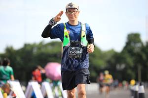 BIB: 0822
                            <button type="button" onclick="openModal(5129071)" class="btn btn-primary btn-sm float-right btn-popup" data-toggle="modal" data-target=".modal-high-quality">
                        <i class="fas fa-shopping-cart"></i> Add to Cart
                    </button>
                                            <button type="button" onclick="isThisMe(5129071, true)" class="btn btn-success btn-sm float-right btn-popup btn-isme hidden" data-toggle="tooltip" data-placement="bottom" title="นี่คือรูปของคุณใช่ไหม คลิกที่นี่เพื่อเอาเข้าอัลบั้ม">
                        <i class="fas fa-plus"></i> Add to album
                    </button>
                    <button type="button" onclick="isThisMe(5129071, false)" class="btn btn-warning btn-sm float-right btn-popup btn-isnotme hidden">
                        <i class="fas fa-ban"></i> Remove from album
                    </button>