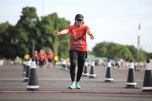 BIB: 0114
                            <button type="button" onclick="openModal(5097583)" class="btn btn-primary btn-sm float-right btn-popup" data-toggle="modal" data-target=".modal-high-quality">
                        <i class="fas fa-shopping-cart"></i> Add to Cart
                    </button>
                                            <button type="button" onclick="isThisMe(5097583, true)" class="btn btn-success btn-sm float-right btn-popup btn-isme hidden" data-toggle="tooltip" data-placement="bottom" title="นี่คือรูปของคุณใช่ไหม คลิกที่นี่เพื่อเอาเข้าอัลบั้ม">
                        <i class="fas fa-plus"></i> Add to album
                    </button>
                    <button type="button" onclick="isThisMe(5097583, false)" class="btn btn-warning btn-sm float-right btn-popup btn-isnotme hidden">
                        <i class="fas fa-ban"></i> Remove from album
                    </button>