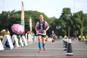 BIB: 0784
                            <button type="button" onclick="openModal(5128951)" class="btn btn-primary btn-sm float-right btn-popup" data-toggle="modal" data-target=".modal-high-quality">
                        <i class="fas fa-shopping-cart"></i> Add to Cart
                    </button>
                                            <button type="button" onclick="isThisMe(5128951, true)" class="btn btn-success btn-sm float-right btn-popup btn-isme hidden" data-toggle="tooltip" data-placement="bottom" title="นี่คือรูปของคุณใช่ไหม คลิกที่นี่เพื่อเอาเข้าอัลบั้ม">
                        <i class="fas fa-plus"></i> Add to album
                    </button>
                    <button type="button" onclick="isThisMe(5128951, false)" class="btn btn-warning btn-sm float-right btn-popup btn-isnotme hidden">
                        <i class="fas fa-ban"></i> Remove from album
                    </button>