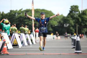 BIB: 916
                            <button type="button" onclick="openModal(5136735)" class="btn btn-primary btn-sm float-right btn-popup" data-toggle="modal" data-target=".modal-high-quality">
                        <i class="fas fa-shopping-cart"></i> Add to Cart
                    </button>
                                            <button type="button" onclick="isThisMe(5136735, true)" class="btn btn-success btn-sm float-right btn-popup btn-isme hidden" data-toggle="tooltip" data-placement="bottom" title="นี่คือรูปของคุณใช่ไหม คลิกที่นี่เพื่อเอาเข้าอัลบั้ม">
                        <i class="fas fa-plus"></i> Add to album
                    </button>
                    <button type="button" onclick="isThisMe(5136735, false)" class="btn btn-warning btn-sm float-right btn-popup btn-isnotme hidden">
                        <i class="fas fa-ban"></i> Remove from album
                    </button>