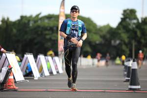 BIB: 0220
                            <button type="button" onclick="openModal(5123731)" class="btn btn-primary btn-sm float-right btn-popup" data-toggle="modal" data-target=".modal-high-quality">
                        <i class="fas fa-shopping-cart"></i> Add to Cart
                    </button>
                                            <button type="button" onclick="isThisMe(5123731, true)" class="btn btn-success btn-sm float-right btn-popup btn-isme hidden" data-toggle="tooltip" data-placement="bottom" title="นี่คือรูปของคุณใช่ไหม คลิกที่นี่เพื่อเอาเข้าอัลบั้ม">
                        <i class="fas fa-plus"></i> Add to album
                    </button>
                    <button type="button" onclick="isThisMe(5123731, false)" class="btn btn-warning btn-sm float-right btn-popup btn-isnotme hidden">
                        <i class="fas fa-ban"></i> Remove from album
                    </button>