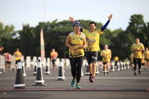BIB: 0305
                            <button type="button" onclick="openModal(4962364)" class="btn btn-primary btn-sm float-right btn-popup" data-toggle="modal" data-target=".modal-high-quality">
                        <i class="fas fa-shopping-cart"></i> Add to Cart
                    </button>
                                            <button type="button" onclick="isThisMe(4962364, true)" class="btn btn-success btn-sm float-right btn-popup btn-isme hidden" data-toggle="tooltip" data-placement="bottom" title="นี่คือรูปของคุณใช่ไหม คลิกที่นี่เพื่อเอาเข้าอัลบั้ม">
                        <i class="fas fa-plus"></i> Add to album
                    </button>
                    <button type="button" onclick="isThisMe(4962364, false)" class="btn btn-warning btn-sm float-right btn-popup btn-isnotme hidden">
                        <i class="fas fa-ban"></i> Remove from album
                    </button>