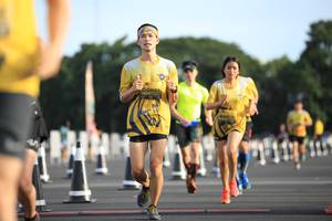 BIB: 0693
                            <button type="button" onclick="openModal(4952502)" class="btn btn-primary btn-sm float-right btn-popup" data-toggle="modal" data-target=".modal-high-quality">
                        <i class="fas fa-shopping-cart"></i> Add to Cart
                    </button>
                                            <button type="button" onclick="isThisMe(4952502, true)" class="btn btn-success btn-sm float-right btn-popup btn-isme hidden" data-toggle="tooltip" data-placement="bottom" title="นี่คือรูปของคุณใช่ไหม คลิกที่นี่เพื่อเอาเข้าอัลบั้ม">
                        <i class="fas fa-plus"></i> Add to album
                    </button>
                    <button type="button" onclick="isThisMe(4952502, false)" class="btn btn-warning btn-sm float-right btn-popup btn-isnotme hidden">
                        <i class="fas fa-ban"></i> Remove from album
                    </button>