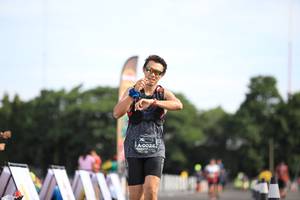 BIB: 0026
                            <button type="button" onclick="openModal(5124591)" class="btn btn-primary btn-sm float-right btn-popup" data-toggle="modal" data-target=".modal-high-quality">
                        <i class="fas fa-shopping-cart"></i> Add to Cart
                    </button>
                                            <button type="button" onclick="isThisMe(5124591, true)" class="btn btn-success btn-sm float-right btn-popup btn-isme hidden" data-toggle="tooltip" data-placement="bottom" title="นี่คือรูปของคุณใช่ไหม คลิกที่นี่เพื่อเอาเข้าอัลบั้ม">
                        <i class="fas fa-plus"></i> Add to album
                    </button>
                    <button type="button" onclick="isThisMe(5124591, false)" class="btn btn-warning btn-sm float-right btn-popup btn-isnotme hidden">
                        <i class="fas fa-ban"></i> Remove from album
                    </button>