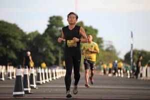 BIB: 1255, 
                            <button type="button" onclick="openModal(4947745)" class="btn btn-primary btn-sm float-right btn-popup" data-toggle="modal" data-target=".modal-high-quality">
                        <i class="fas fa-shopping-cart"></i> Add to Cart
                    </button>
                                            <button type="button" onclick="isThisMe(4947745, true)" class="btn btn-success btn-sm float-right btn-popup btn-isme hidden" data-toggle="tooltip" data-placement="bottom" title="นี่คือรูปของคุณใช่ไหม คลิกที่นี่เพื่อเอาเข้าอัลบั้ม">
                        <i class="fas fa-plus"></i> Add to album
                    </button>
                    <button type="button" onclick="isThisMe(4947745, false)" class="btn btn-warning btn-sm float-right btn-popup btn-isnotme hidden">
                        <i class="fas fa-ban"></i> Remove from album
                    </button>