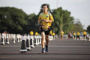 BIB: 02981
                            <button type="button" onclick="openModal(4947452)" class="btn btn-primary btn-sm float-right btn-popup" data-toggle="modal" data-target=".modal-high-quality">
                        <i class="fas fa-shopping-cart"></i> Add to Cart
                    </button>
                                            <button type="button" onclick="isThisMe(4947452, true)" class="btn btn-success btn-sm float-right btn-popup btn-isme hidden" data-toggle="tooltip" data-placement="bottom" title="นี่คือรูปของคุณใช่ไหม คลิกที่นี่เพื่อเอาเข้าอัลบั้ม">
                        <i class="fas fa-plus"></i> Add to album
                    </button>
                    <button type="button" onclick="isThisMe(4947452, false)" class="btn btn-warning btn-sm float-right btn-popup btn-isnotme hidden">
                        <i class="fas fa-ban"></i> Remove from album
                    </button>