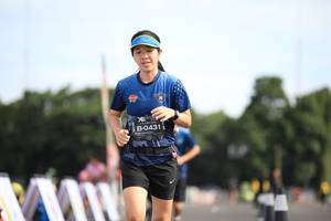 BIB: 0431
                            <button type="button" onclick="openModal(5125951)" class="btn btn-primary btn-sm float-right btn-popup" data-toggle="modal" data-target=".modal-high-quality">
                        <i class="fas fa-shopping-cart"></i> Add to Cart
                    </button>
                                            <button type="button" onclick="isThisMe(5125951, true)" class="btn btn-success btn-sm float-right btn-popup btn-isme hidden" data-toggle="tooltip" data-placement="bottom" title="นี่คือรูปของคุณใช่ไหม คลิกที่นี่เพื่อเอาเข้าอัลบั้ม">
                        <i class="fas fa-plus"></i> Add to album
                    </button>
                    <button type="button" onclick="isThisMe(5125951, false)" class="btn btn-warning btn-sm float-right btn-popup btn-isnotme hidden">
                        <i class="fas fa-ban"></i> Remove from album
                    </button>