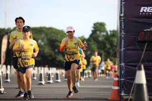 BIB: 0155, 0736
                            <button type="button" onclick="openModal(4962429)" class="btn btn-primary btn-sm float-right btn-popup" data-toggle="modal" data-target=".modal-high-quality">
                        <i class="fas fa-shopping-cart"></i> Add to Cart
                    </button>
                                            <button type="button" onclick="isThisMe(4962429, true)" class="btn btn-success btn-sm float-right btn-popup btn-isme hidden" data-toggle="tooltip" data-placement="bottom" title="นี่คือรูปของคุณใช่ไหม คลิกที่นี่เพื่อเอาเข้าอัลบั้ม">
                        <i class="fas fa-plus"></i> Add to album
                    </button>
                    <button type="button" onclick="isThisMe(4962429, false)" class="btn btn-warning btn-sm float-right btn-popup btn-isnotme hidden">
                        <i class="fas fa-ban"></i> Remove from album
                    </button>