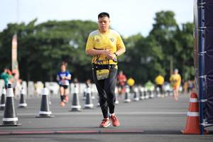BIB: 0315, 
                            <button type="button" onclick="openModal(4976318)" class="btn btn-primary btn-sm float-right btn-popup" data-toggle="modal" data-target=".modal-high-quality">
                        <i class="fas fa-shopping-cart"></i> Add to Cart
                    </button>
                                            <button type="button" onclick="isThisMe(4976318, true)" class="btn btn-success btn-sm float-right btn-popup btn-isme hidden" data-toggle="tooltip" data-placement="bottom" title="นี่คือรูปของคุณใช่ไหม คลิกที่นี่เพื่อเอาเข้าอัลบั้ม">
                        <i class="fas fa-plus"></i> Add to album
                    </button>
                    <button type="button" onclick="isThisMe(4976318, false)" class="btn btn-warning btn-sm float-right btn-popup btn-isnotme hidden">
                        <i class="fas fa-ban"></i> Remove from album
                    </button>
