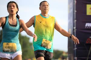 BIB: 0336, 0511
                            <button type="button" onclick="openModal(4947972)" class="btn btn-primary btn-sm float-right btn-popup" data-toggle="modal" data-target=".modal-high-quality">
                        <i class="fas fa-shopping-cart"></i> Add to Cart
                    </button>
                                            <button type="button" onclick="isThisMe(4947972, true)" class="btn btn-success btn-sm float-right btn-popup btn-isme hidden" data-toggle="tooltip" data-placement="bottom" title="นี่คือรูปของคุณใช่ไหม คลิกที่นี่เพื่อเอาเข้าอัลบั้ม">
                        <i class="fas fa-plus"></i> Add to album
                    </button>
                    <button type="button" onclick="isThisMe(4947972, false)" class="btn btn-warning btn-sm float-right btn-popup btn-isnotme hidden">
                        <i class="fas fa-ban"></i> Remove from album
                    </button>